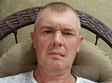 Роман, Омск, 53 года