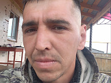 Илья из Тюмени знакомится для серьёзных отношений