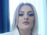 Lia из Еревана знакомится для серьёзных отношений