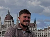 Дмитрий из Екатеринбурга знакомится для серьёзных отношений