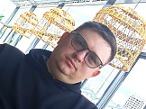 Тимур из Ноябрьска знакомится для серьёзных отношений