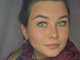 Карина из Воронежа знакомится для серьёзных отношений