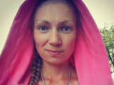 Maya из г. Kohtla-Järve знакомится для семьи