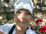 Алла из Евпатории знакомится для серьёзных отношений