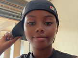Veronica из г. Port Harcourt знакомится для серьёзных отношений
