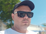 Ден из г. Саки знакомится для семьи