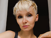 Елена из Ялты знакомится для общения и дружбы