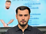 Акбар из Душанбе знакомится для семьи