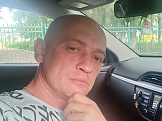 Евгений из Малоярославца знакомится для серьёзных отношений